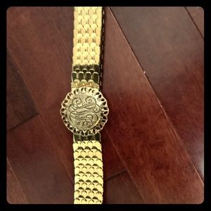 1960s Vintage gold stretch belt